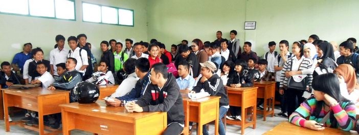 UN Paket C setara SMA Bandung